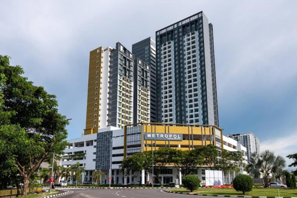 6-8pax Bm Bandarperda Metropol 3minute Kpj Hospital Bukit Mertajam