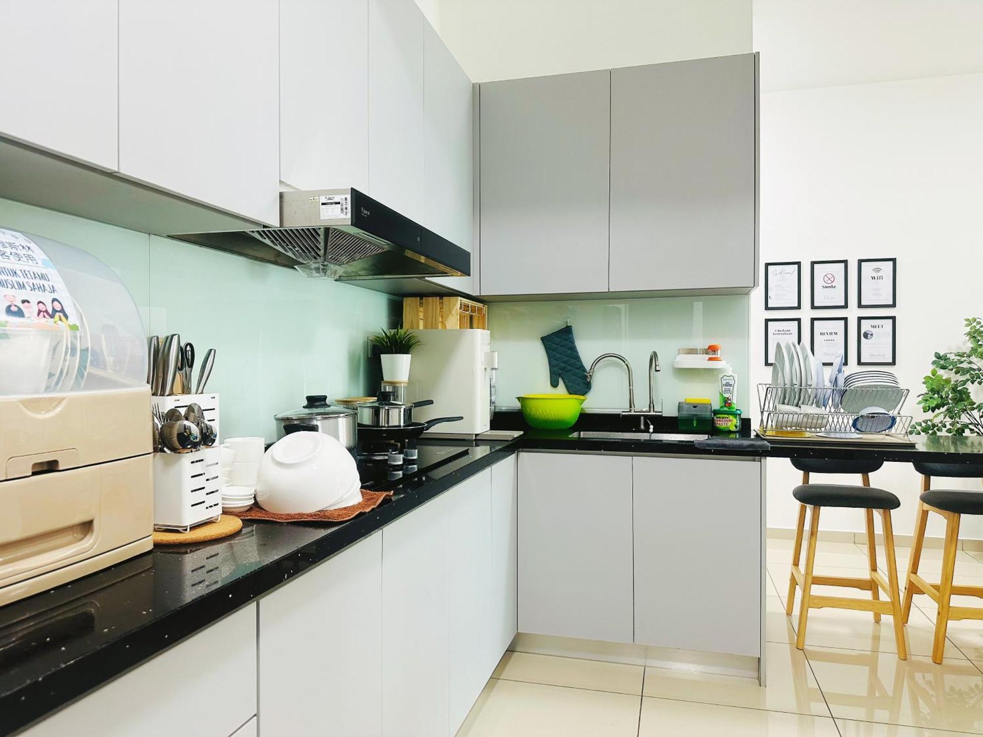 Apartment 6-8pax Bm Bandarperda Metropol 3minute Kpj Hospital Bukit Mertajam